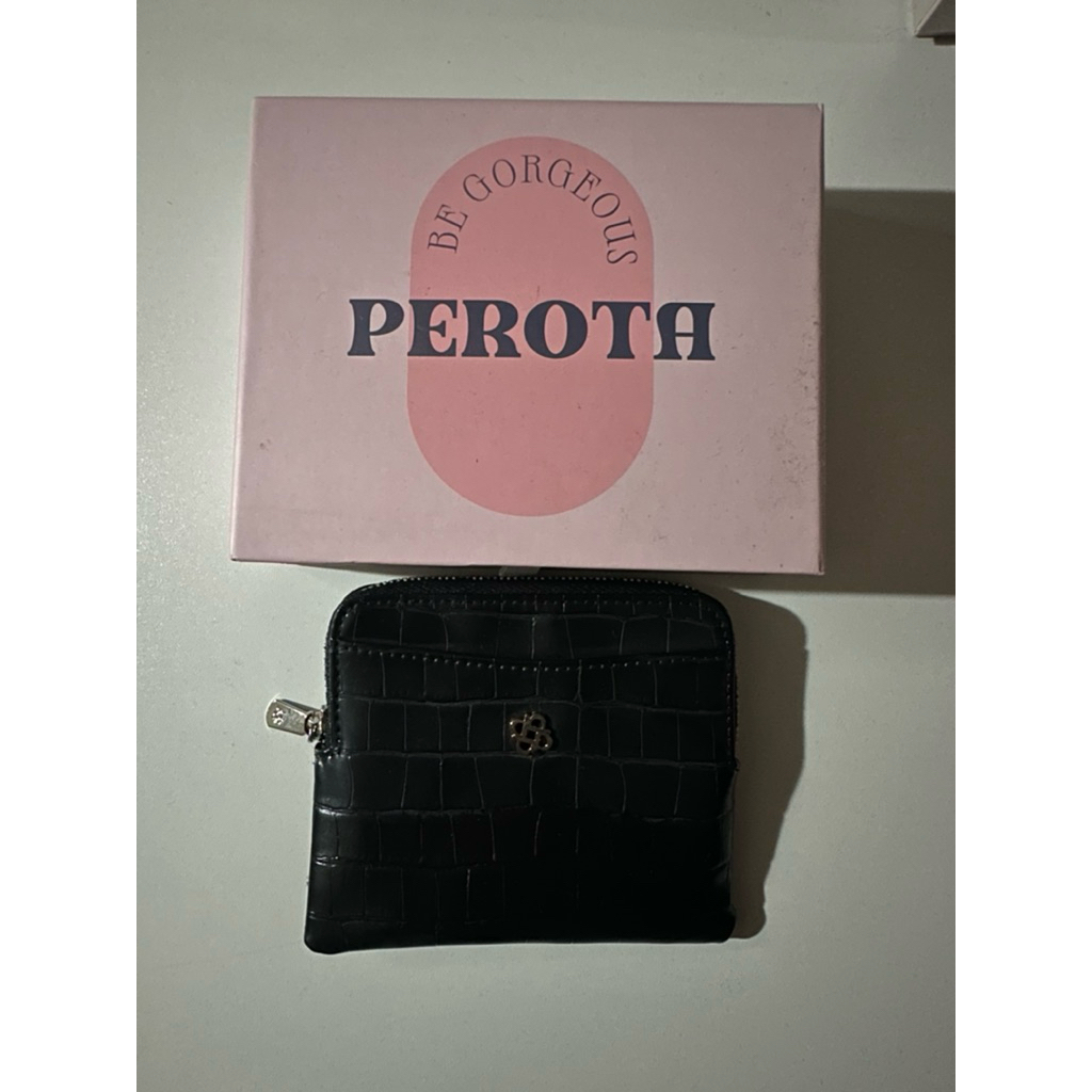 perota wallet useddd