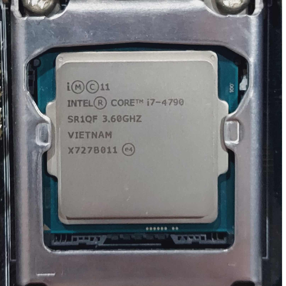 CPU INTEL I7 4790 3.6 GHz LGA 1150 (มือสอง) ประกัน Advice ถึง7/7/71 มีกล่องมีซิงค์ลม