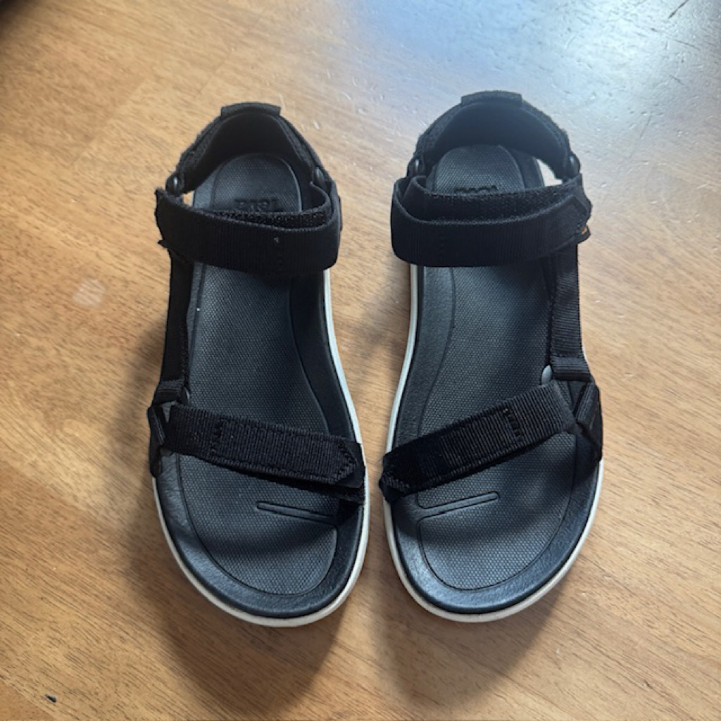 teva รองเท้ามือสองของแท้ ไซส์ 36