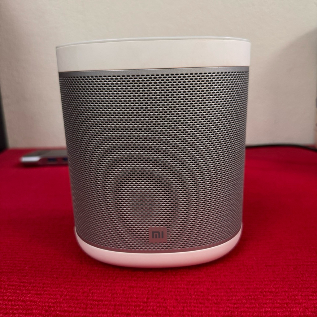[มือสอง] ลำโพงอัจฉริยะ Xiaomi Mi Smart Speaker (L09G) ใช้งานปกติ / ไม่มีอะแดปเตอร์ (Adapter)