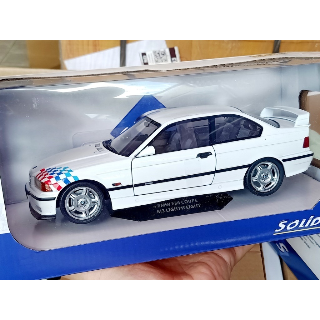 โมเดลรถE36 1/18 โมเดลรถBMWE36 โมเดลรถ Solido Model BMW E36 Series 3 M3 Model car scale 1:18 ราคา ok 