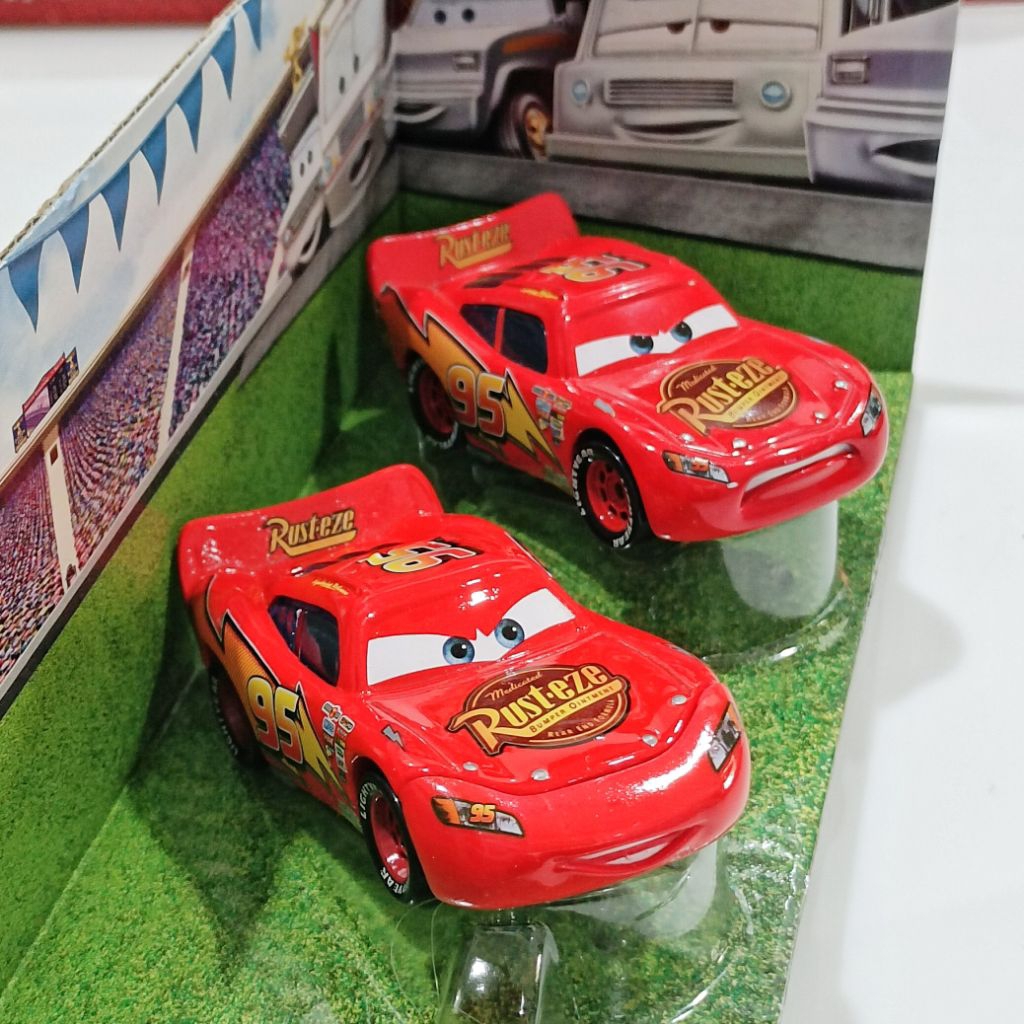 Disney Cars Exclusive - Determined Lightning McQueen