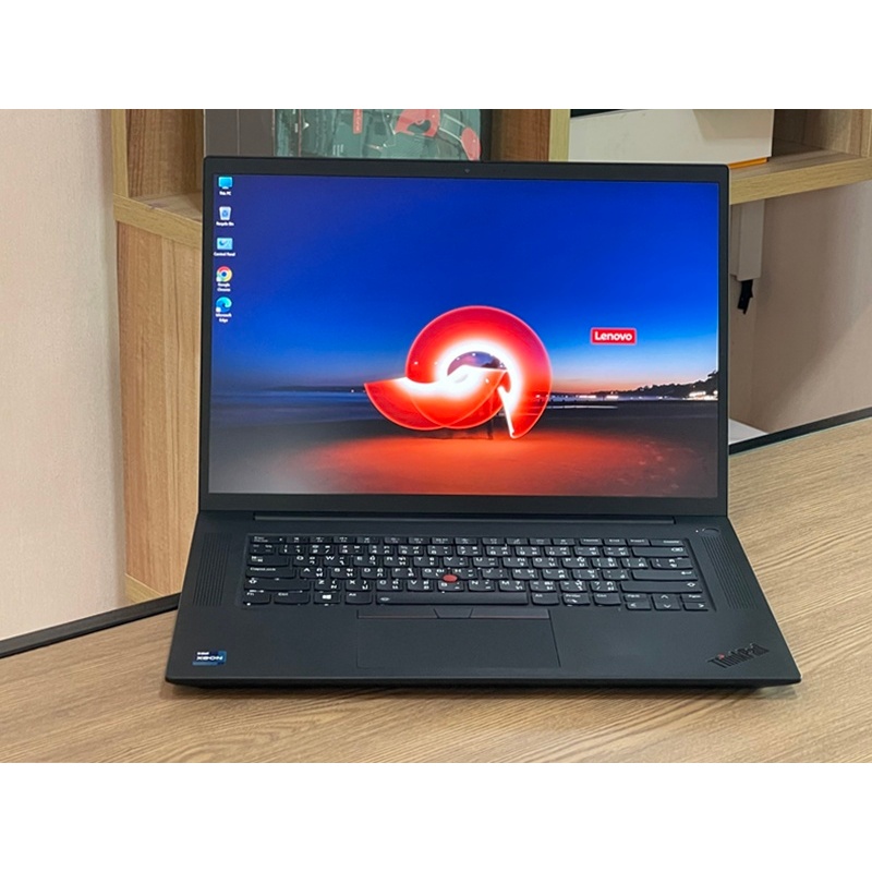 Lenovo ThinkPad P1 Gen 4 Mobile Workstation Xeon W-11855M SSD512GB RAM32GB NVIDIA Quadro RTX A2000 (