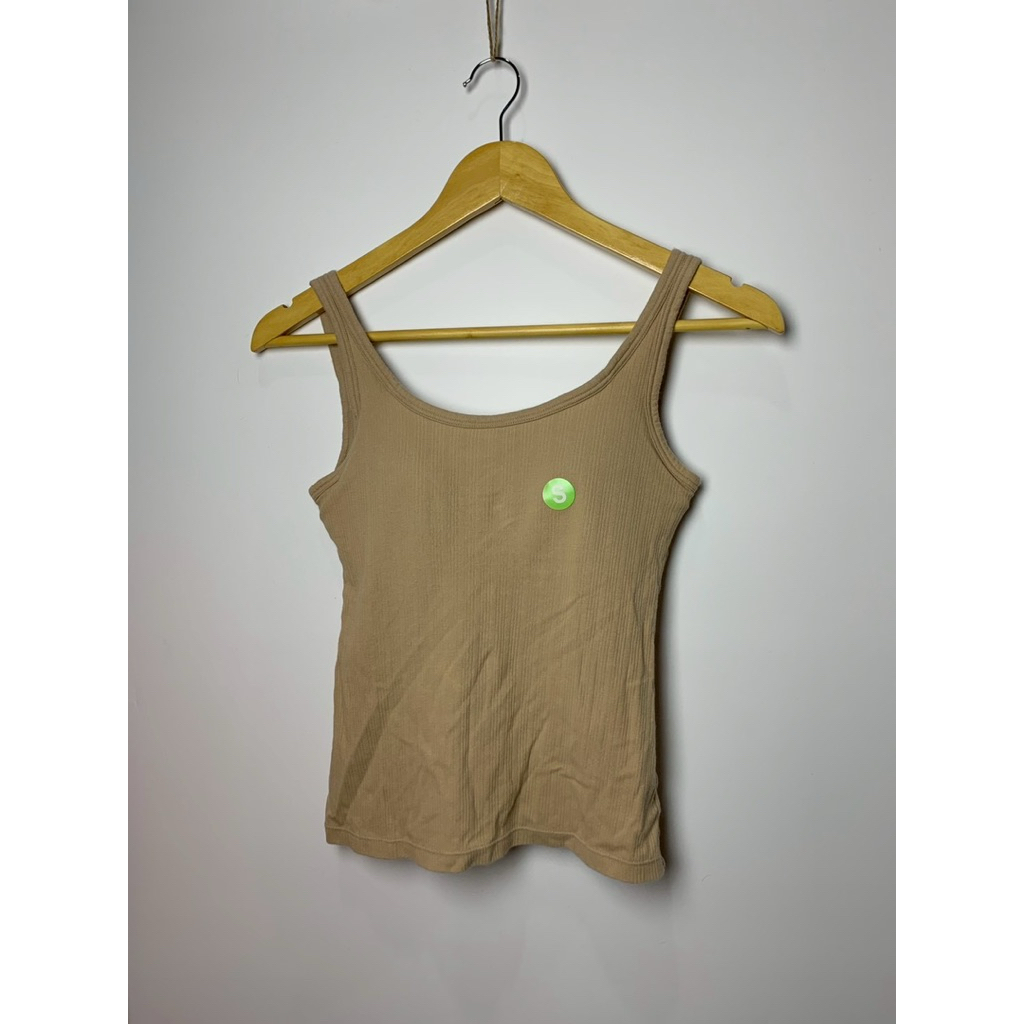 กล้ามผ้าร่องเว้าหลังสีครีม GU Bratop ไซส์ S