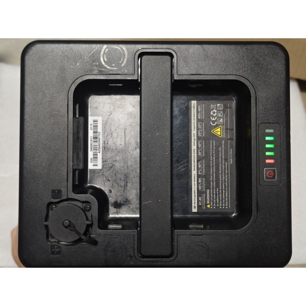 แบตเตอรี่ aj saber tiger และ ที่ชาร์จ