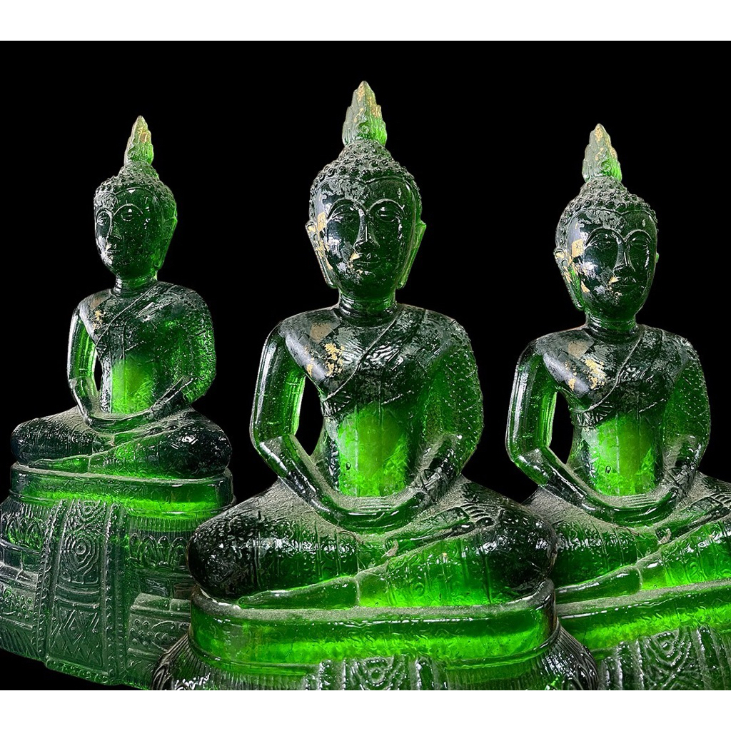 พระแก้วมรกต 25ศตวรรษ ขนาด5นิ้ว พิมพ์ไทย ปี2500