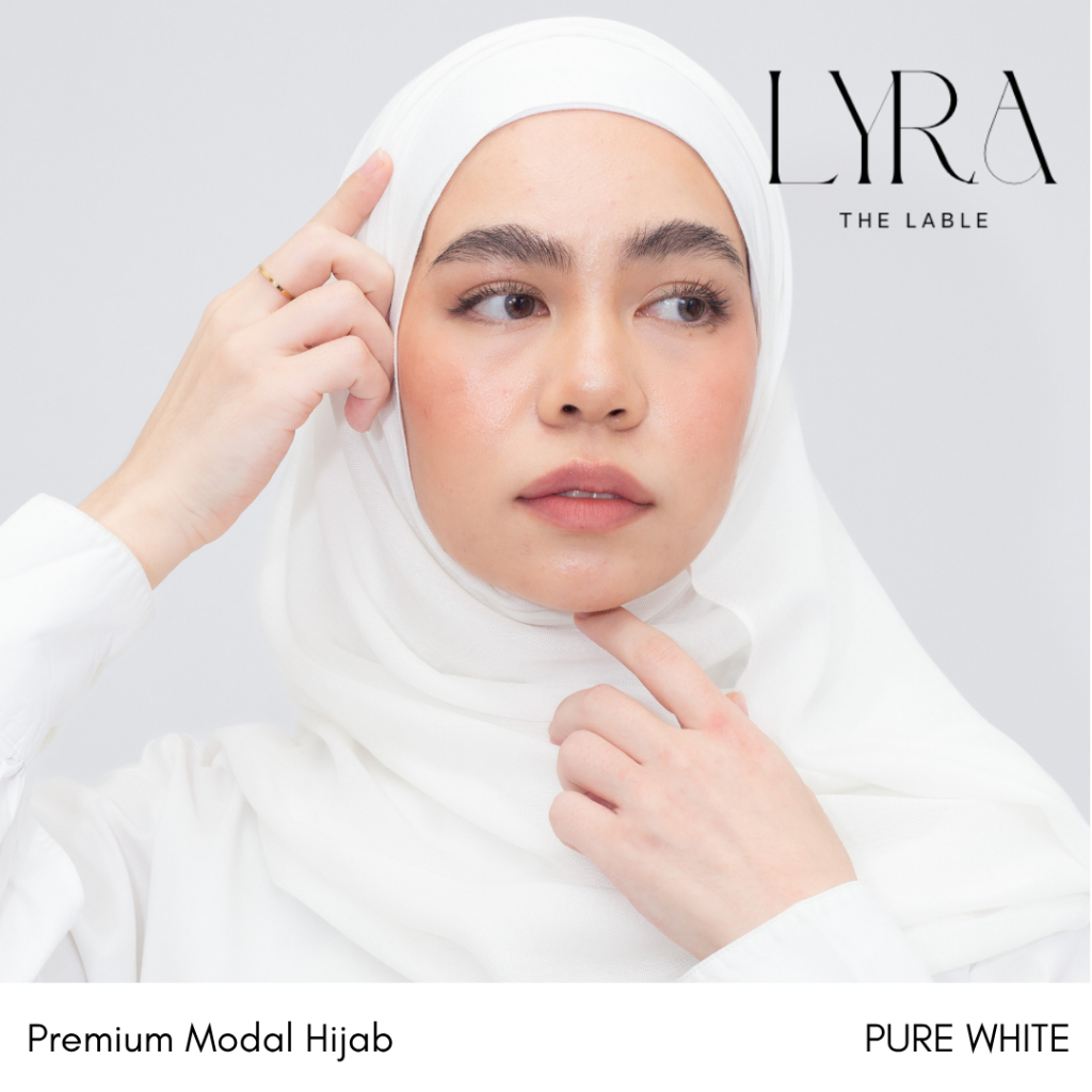 Lyra the Label Premium Modal Hijab set in PURE WHITE ไลร่า พรีเมียมโมดัลฮิญาบเซ็ตคู่อินเนอร์