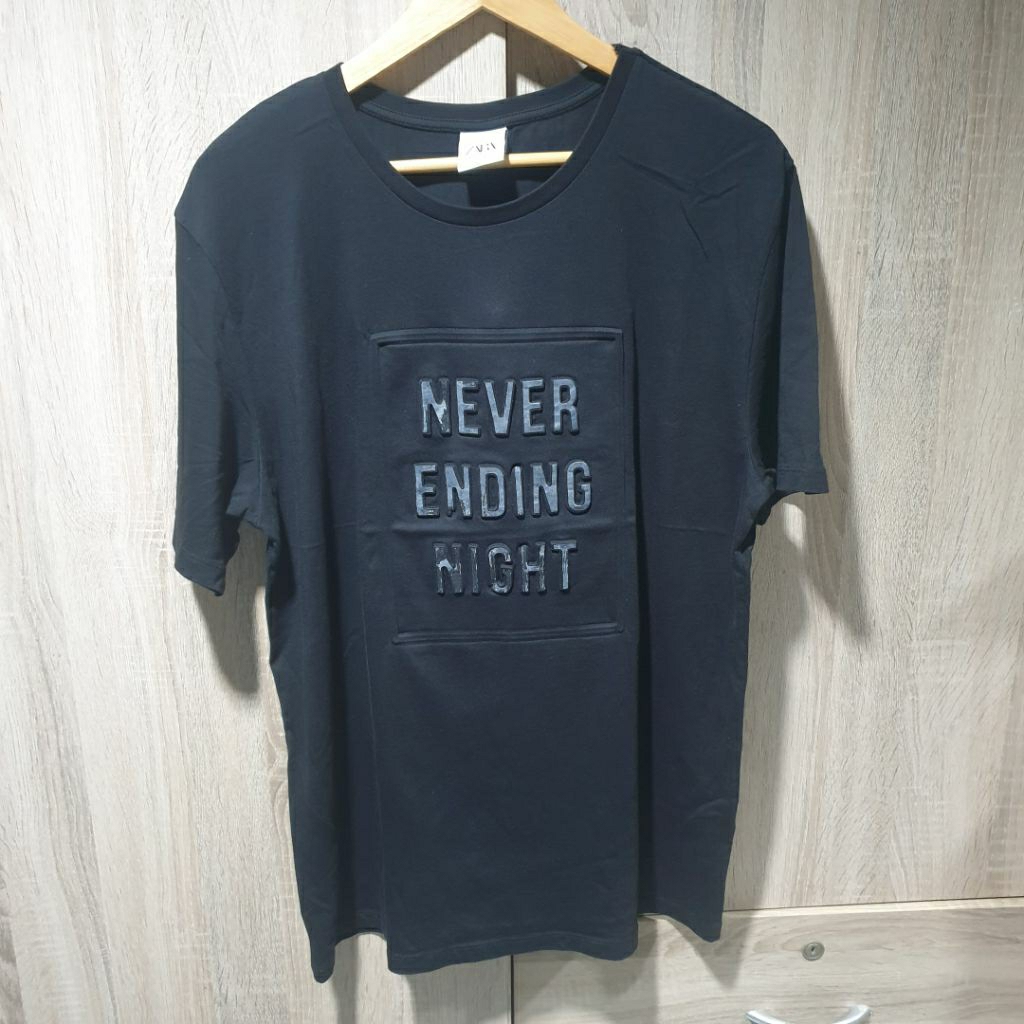 เสื้อยืด ZALA สีดำ ของแท้มือสอง