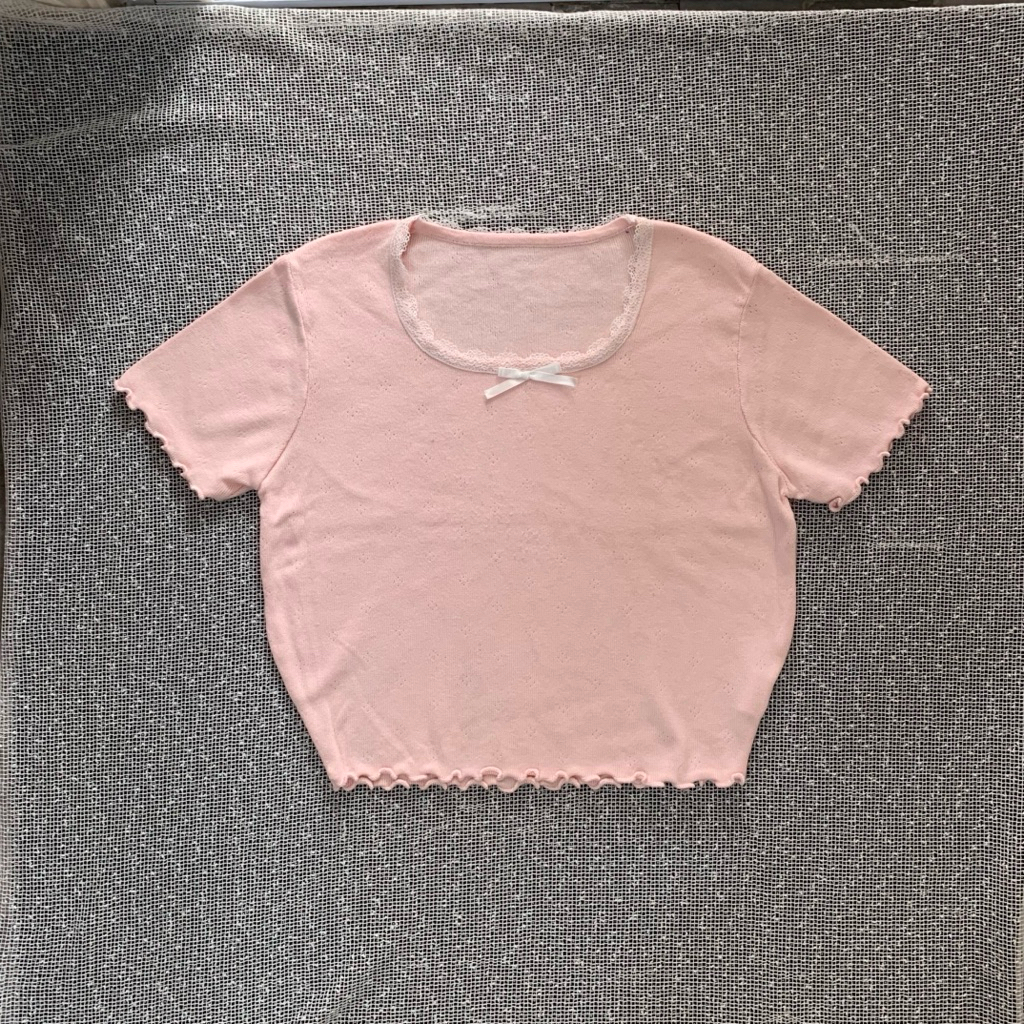 เสื้อ GRL อก 34-36..