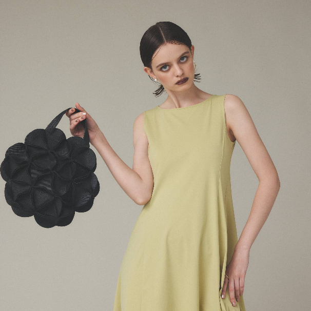 GOODJOB Circle Shoulder Bag Blossom Black