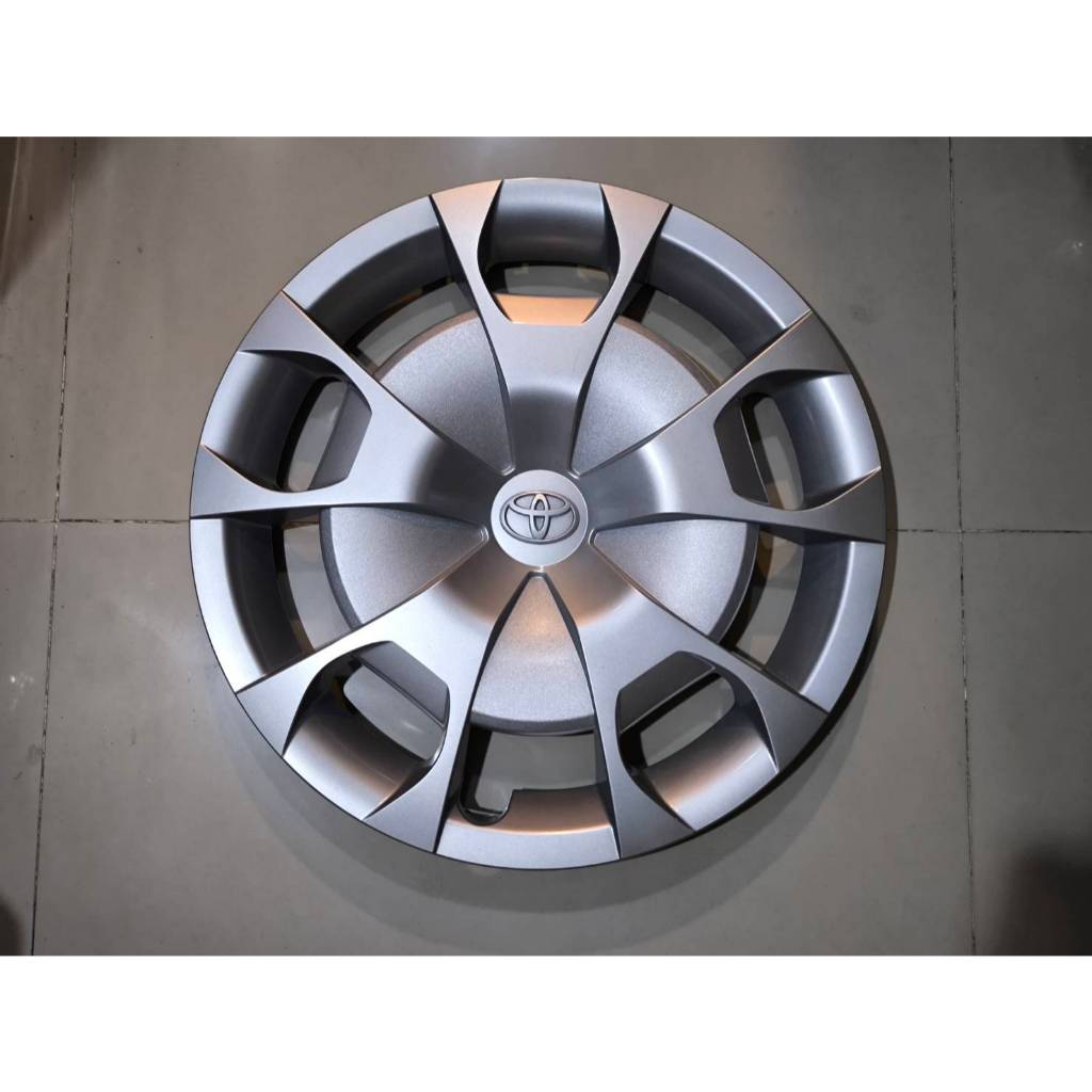 1 อัน ฝาครอบกะทะล้อ ขอบ 16 นิ้ว Toyota Commuter Revo Rocco โตโยต้า รถตู้ รีโว่ ฝาครอบล้อ Cover wheel มาร้านนี่จบในที่เดี