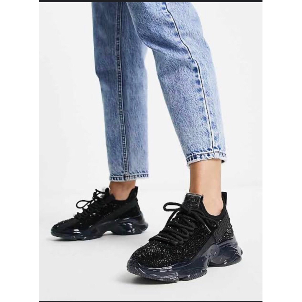 Steve Madden รุ่น MAXIMA-R รองเท้าผ้าใบผู้หญิง - สีดำ size 5.5