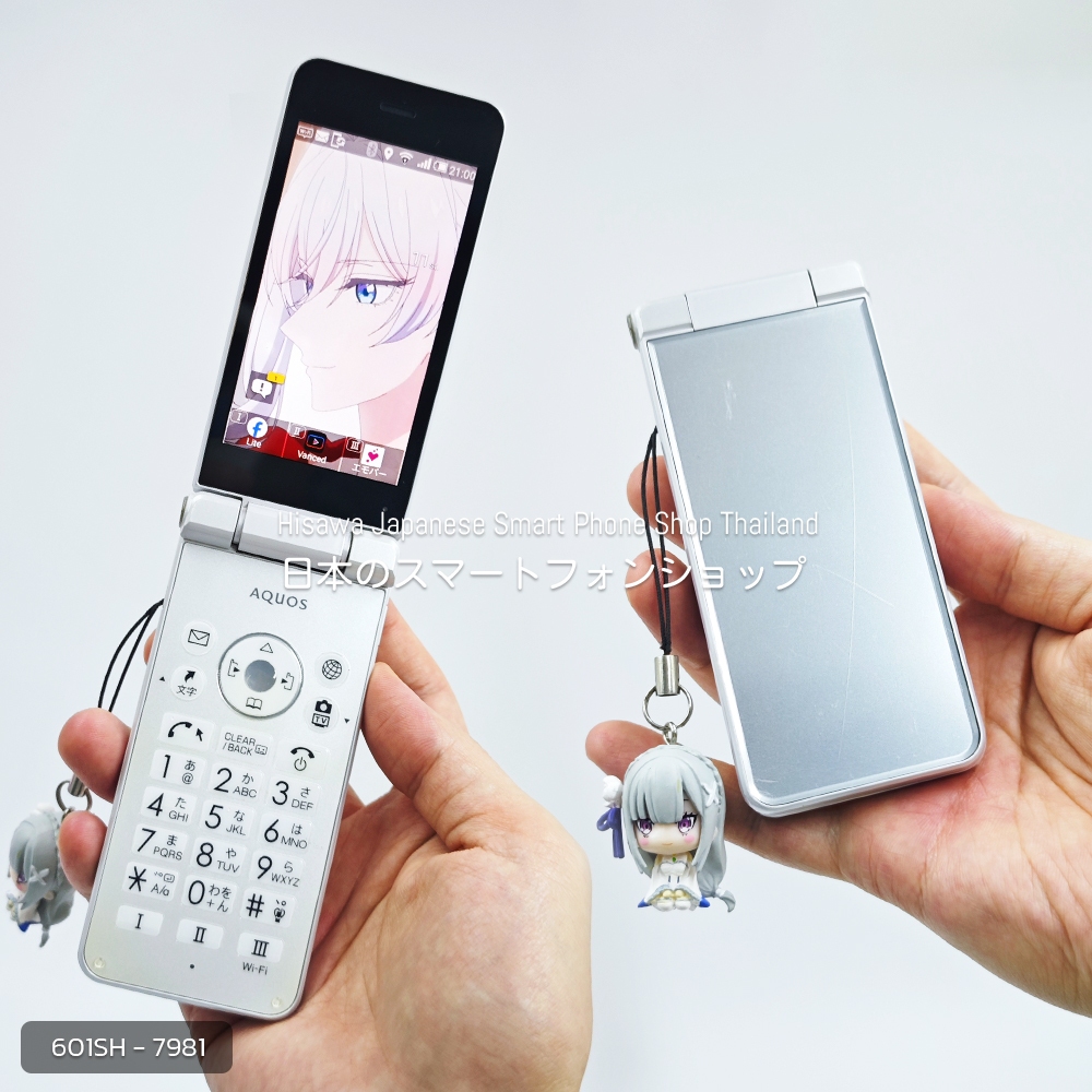 SHARP AQUOS K-TAI 2 (601SH) สีขาว มือถือฝาพับญี่ปุ่น โทรในไทยได้ หายาก - SoftBank #7981