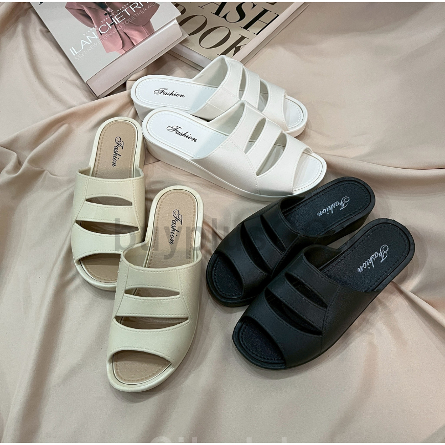 buyplus001รองเท้าแตะสวม ส้นตึก เสริมส้น สวมใส่สบาย พื้นนิ่ม  มีให้เลือก 3 สี พร้อมส่ง มีบริการส่งด่ว