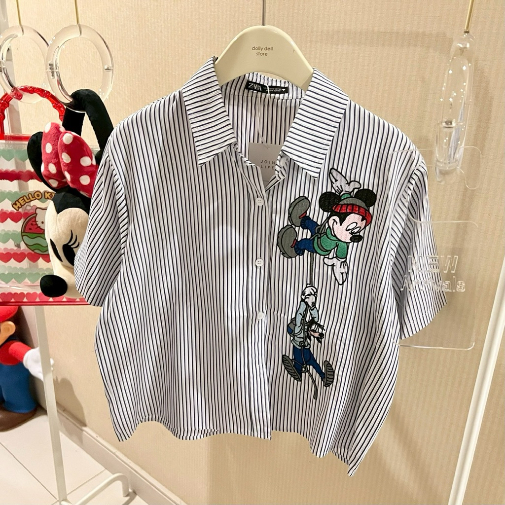 เสื้อเชิ๊ตครอปสั้น ไม่สั้นมากนะคะ อก32-42 ยาว21-22ผอมอวบใส่ได้คะ