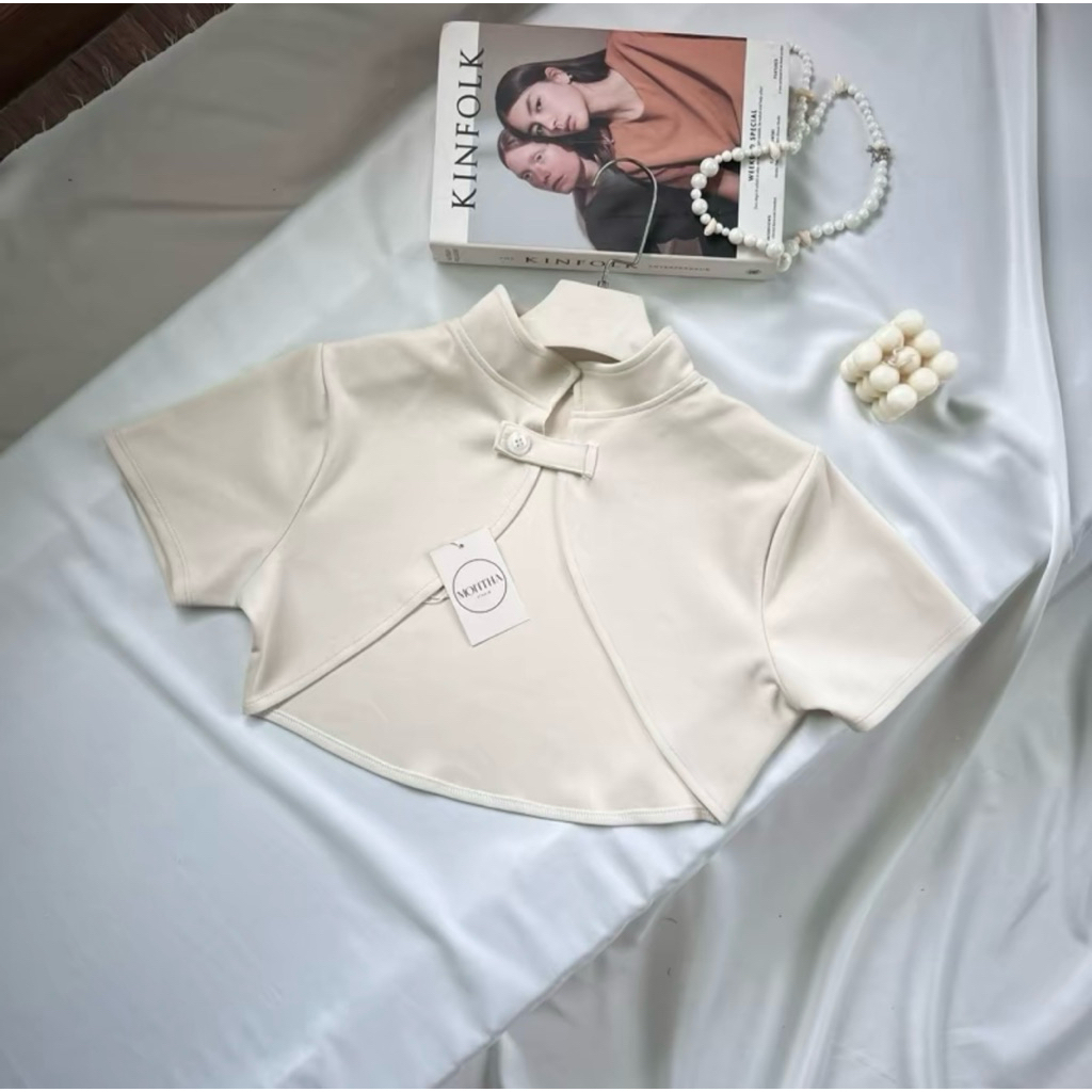 Set บราสีครีม+เสื้อคลุม Montha studio