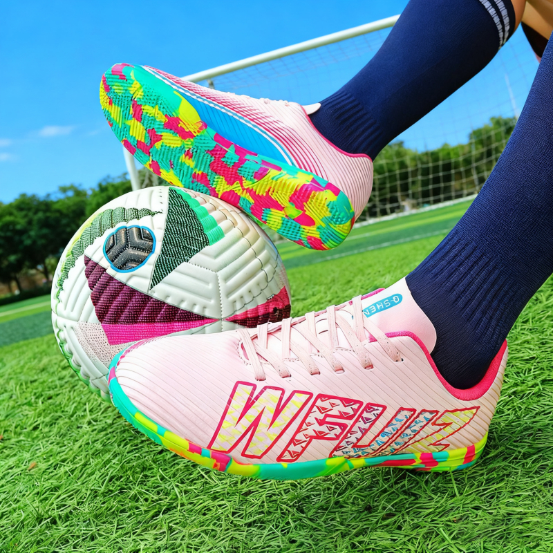 รองเท้าฟุตซอลมืออาชีพในร่ม Futsal Shoes รองเท้าฟุตซอลนุ่มและสบาย 【จัดส่งจากกรุงเทพฯ】