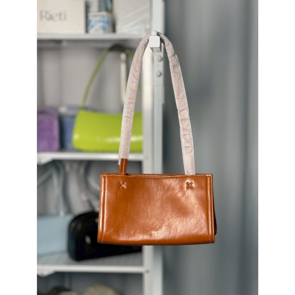 Stand Oil Oblong Bag Tiny - 오블롱백 티니 (Brown, Stitch Cream, Denim Blue, Carrot, Stitch Cream, Basil)