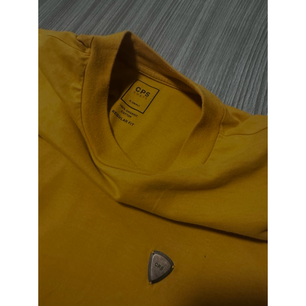 cps แชปส์ แท้ มือสอง ไซส์ XS เสื้อเบสิคชาย