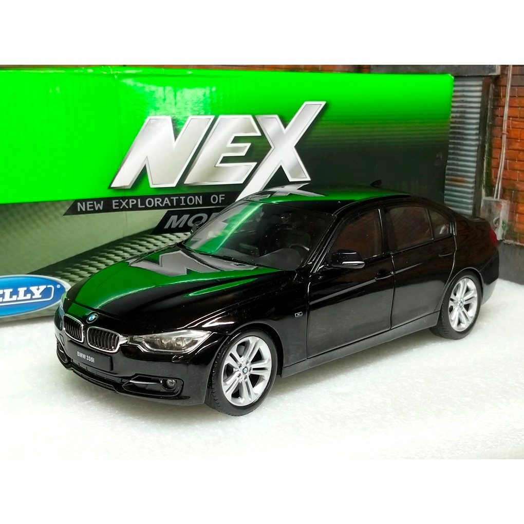 โมเดลรถBMW 1/18 โมเดลรถBMW335i โมเดลรถ BMW Series 3 335i Welly Model scale 1:18 ราคา ok เป็นของใหม่ 