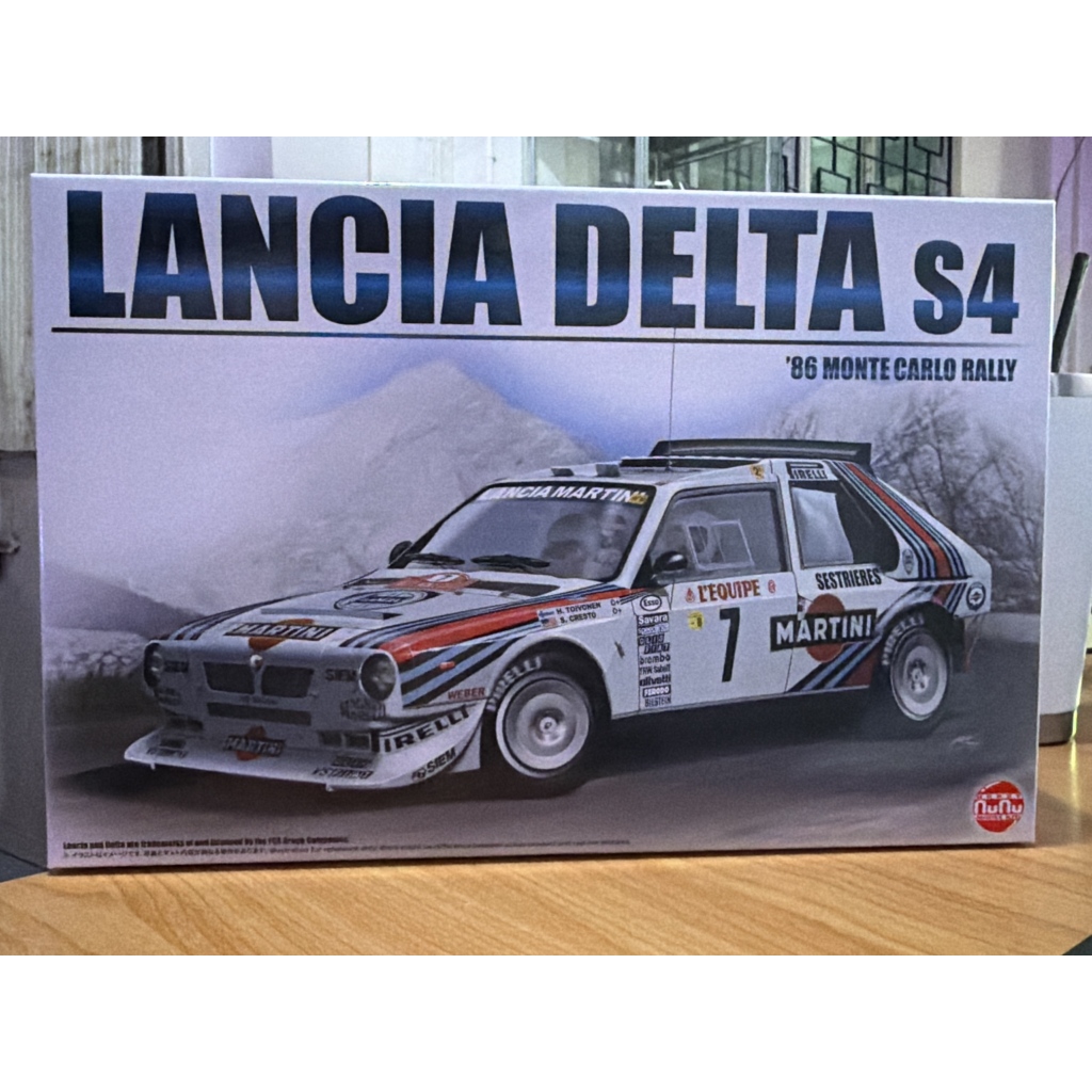 NuNu 1/24 Lancia Delta S4