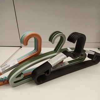 ไม้แขวนเสื้อเด็ก 8 ชิ้น คละสี 34 ซม. สีดำ 10 ชิ้น 39 ซม. อิเ…