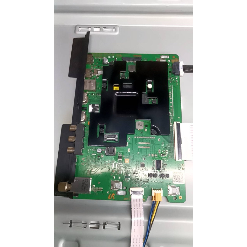 เมนบอร์ด samsung รุ่น UA55AU8100KXXT