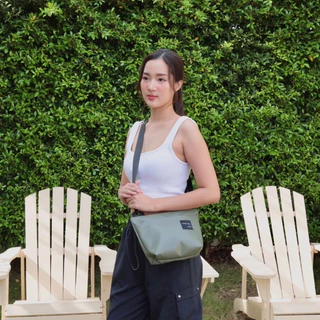 กระเป๋าสะพายข้าง คาดอก ผ้าใบกันน้ำ สะพายไหล่ ขนาดเล็ก ใส่ของ KROS BAG KIDNAP ME.