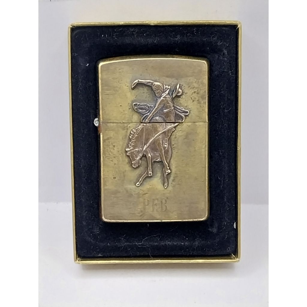 Zippo MARLBORO  ผลิตปี 1992 ถังในตรงปี พร้อมกล่องเดิม #สินค้าใหม่เก่าเก็บมา33ยังไม่ผ่านการใช้งาน  Ma