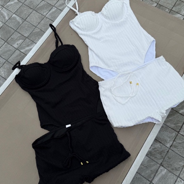 ชุดว่ายน้ำวันพีชสีพื้น สายเดี่ยวบรามีโครง กางเกงขาสั้นเอวต่ำ - รูปที่ 2