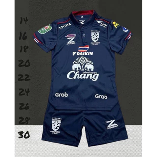 ชุดบอลชุดกีฬาเด็กคอวีเสื้อพร้อมกางเกงผ้านิ่มเย็นใส่สบายเหมาะกับน้อง1ขวบถึง13ขวบ