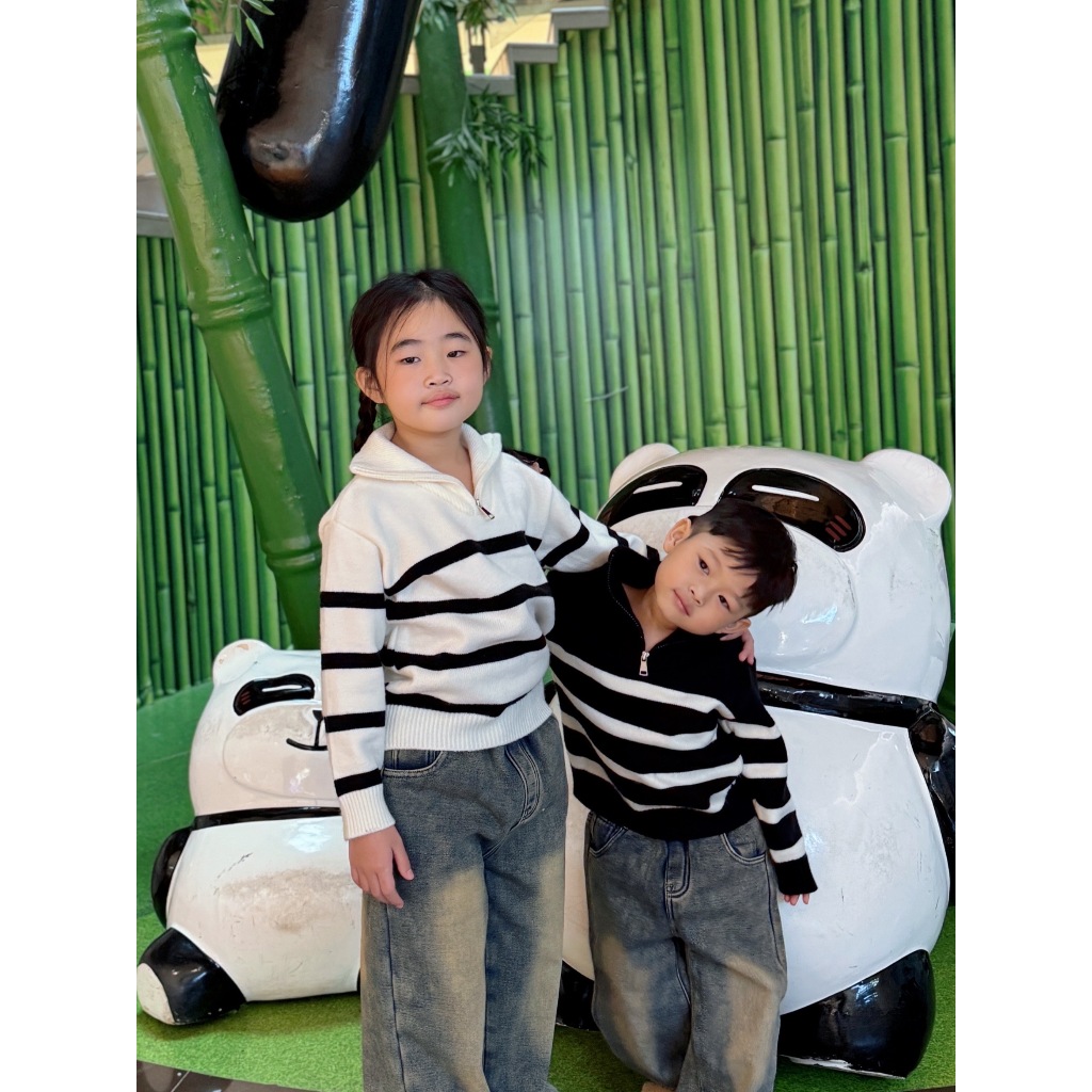 KS008 - Kids strip zipper sweater