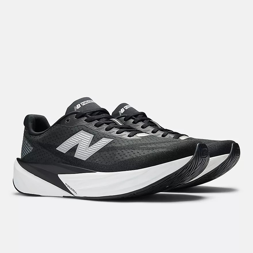 New Balance FuelCell Rebel v5 [Men / Women] (ฟรี! โปรแกรมซ้อม) รองเท้าวิ่ง น้ำหนักเบา ใส่ซ้อม ใส่แข่