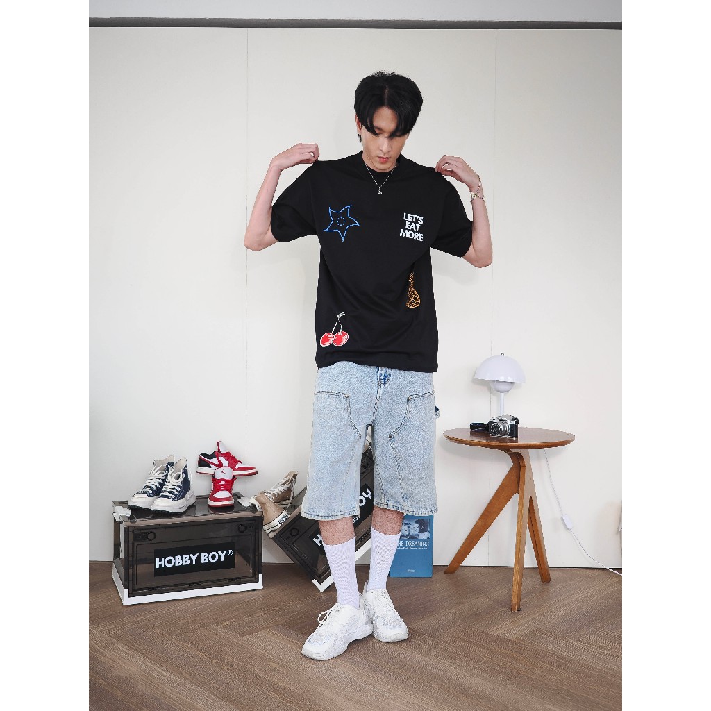 HOBBY BOY -  LET'S EAT MORE สีดำ เสื้อยืด Unisex