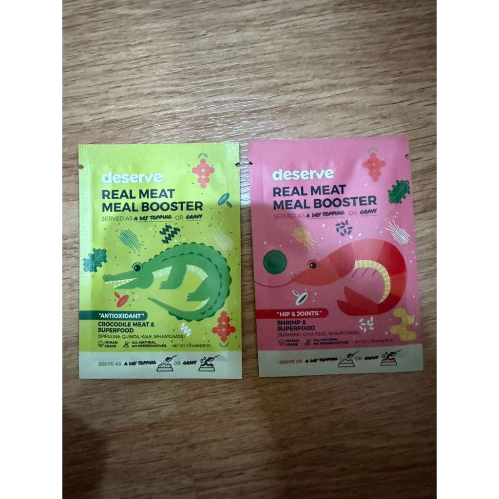 (1 แถม1ซอง) DESERVE ผงโรยอาหาร ซื้อหนึ่งแถม1 เพิ่มความอร่อย ผสม Superfood สำหรับสุนัข&แมว 3 เดือนขึ้