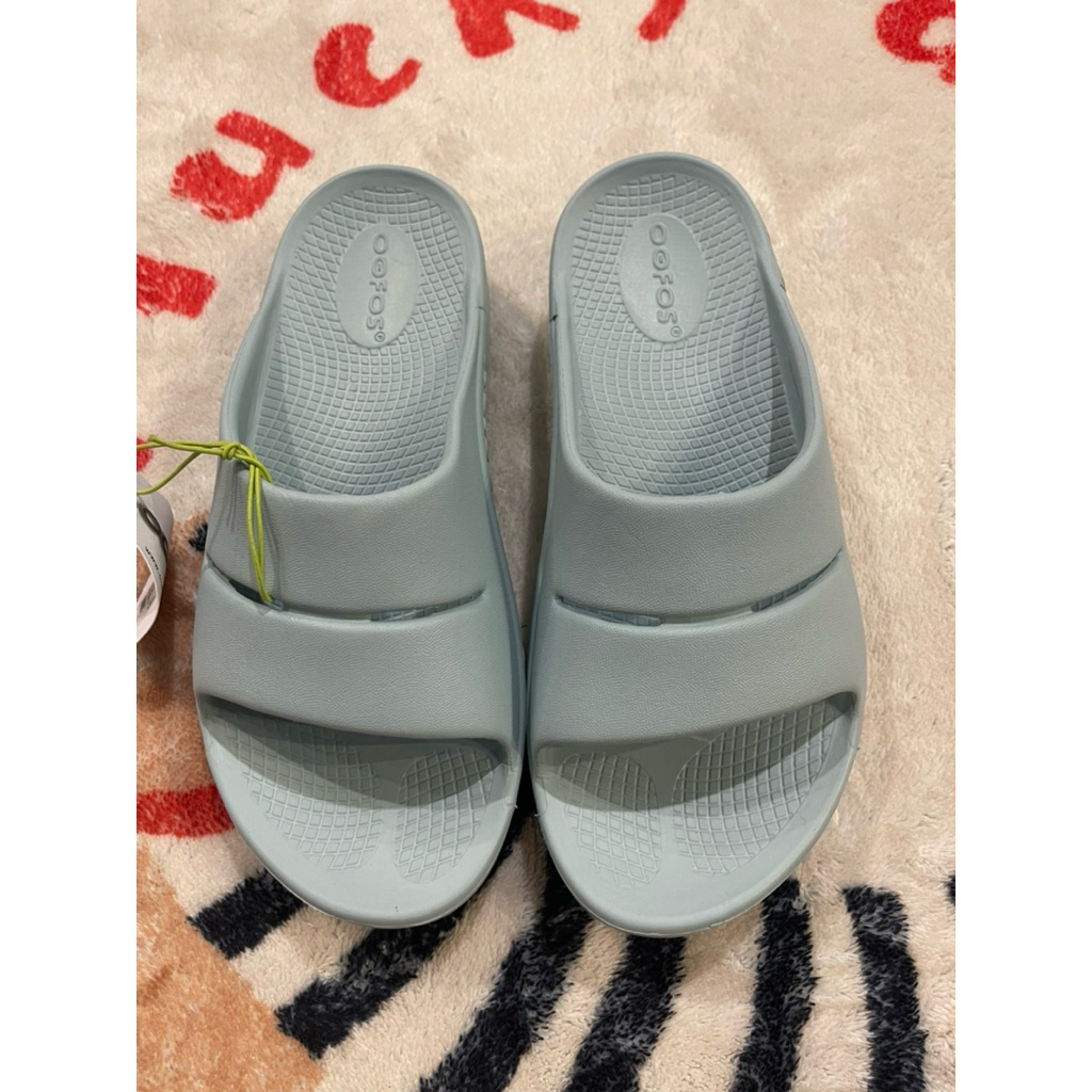 รองเท้าoofosมือ1 งานแท้ไม่มีกล่อง