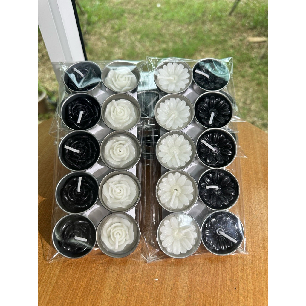 เทียนหอมทีไลท์ดอกไม้ไว้อาลัย สีขาว สีดำ สีขาว+ดำ สำหรับงานพิธี (10 ชิ้น/แพ็ค)