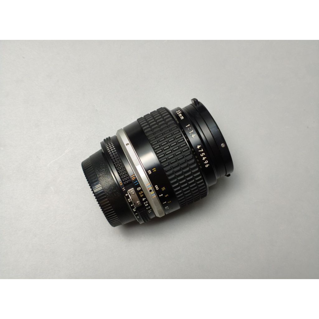 Nikon 35mm f1.4 ai-s