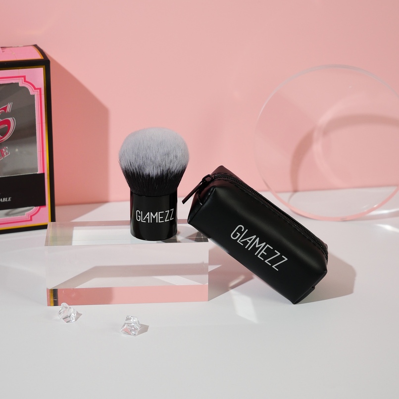 GLAMEZZ แปรงปอมปอม คาบูกิ(ของแท้) **พร้อมส่ง** ปัดแก้ม แต่งหน้าขนนุ่มฟูแน่น