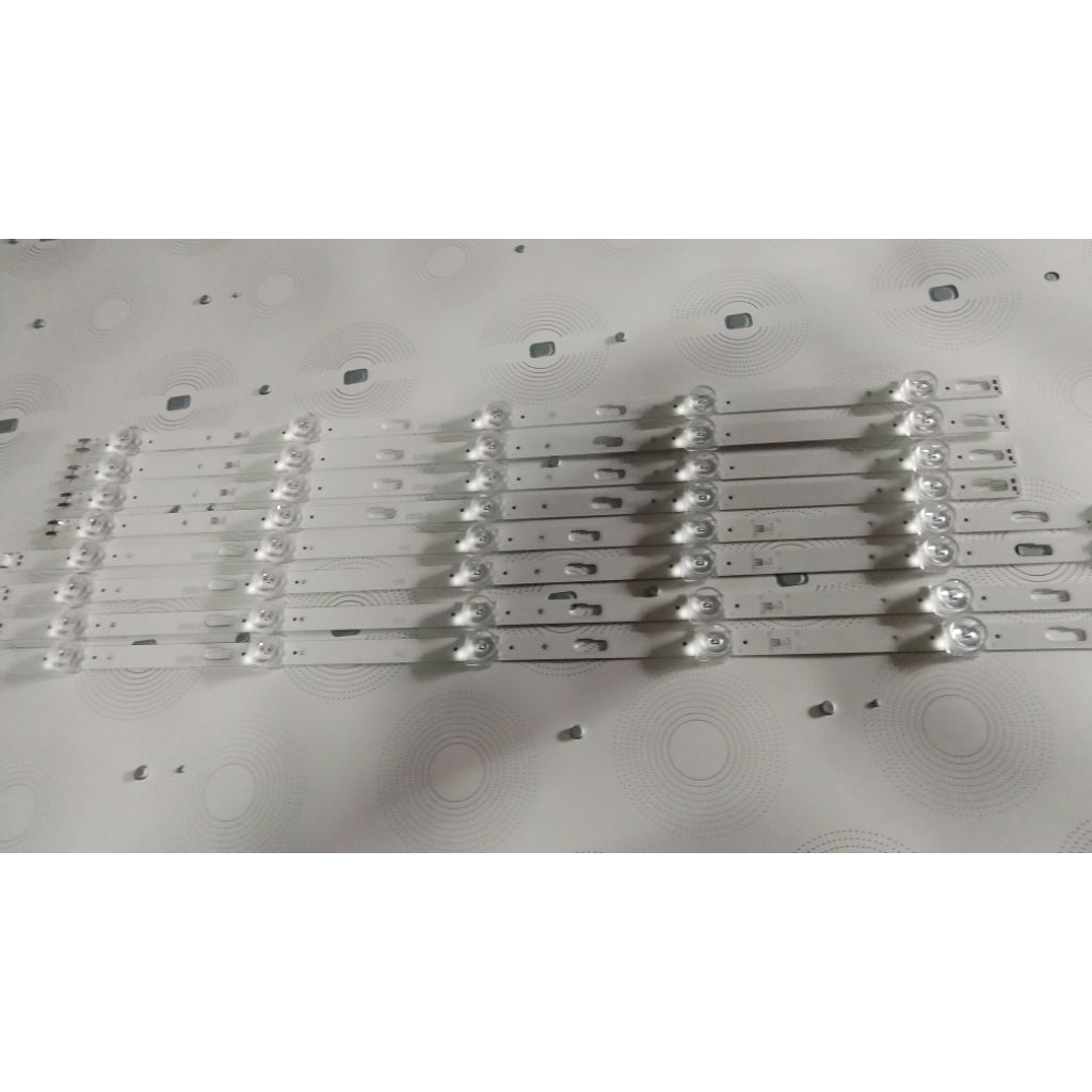 หลอดแบล็คไลท์ทีวี samsung 55 นิ้วครบชุด