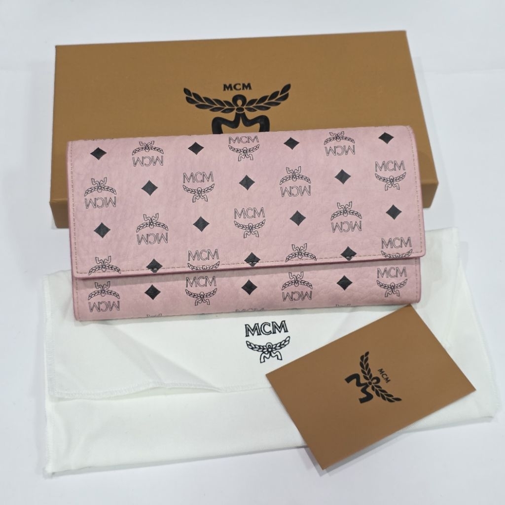 ✧.* พร้อมส่ง ✔ ของแท้ 100% ✧.*  Mcm wallet กระเป๋าสตางค์ สีชมพู Mcm