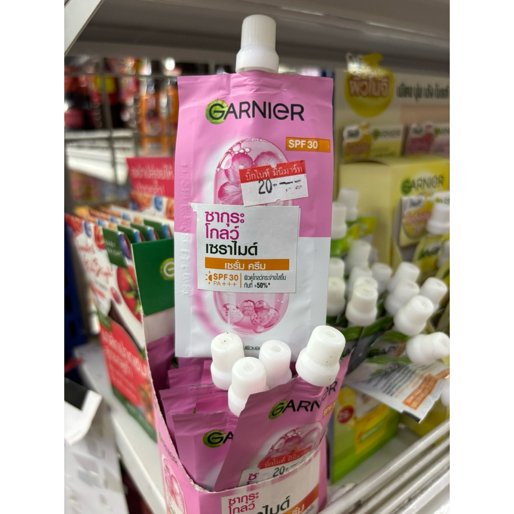 Garnier สูตรขายดี สูตรวิตามินซี สูตรซากุระโกลว์ ยกกล่อง6ซอง