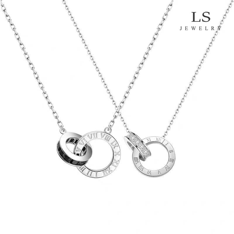LS สร้อยคอคู่รักเงิน จี้วงแหวนคู่แกะสลักเลขโรมัน มี2แบบ แบบธรรมดาและแบบประดับคริสตัล สร้อยคอแฟชั่นโมเดิร์นของขวัญคู่รัก