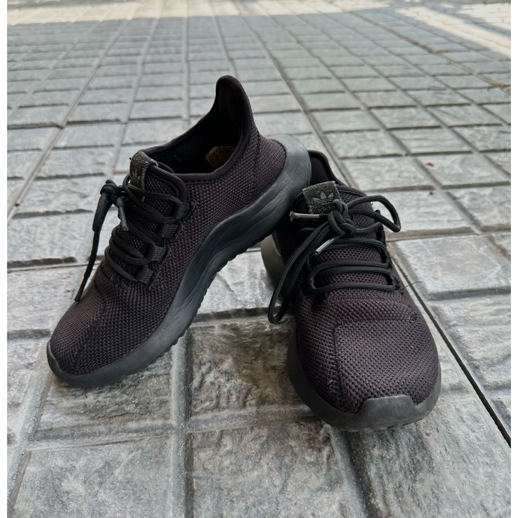 adidas Tubular woman Black size us 5 /36
