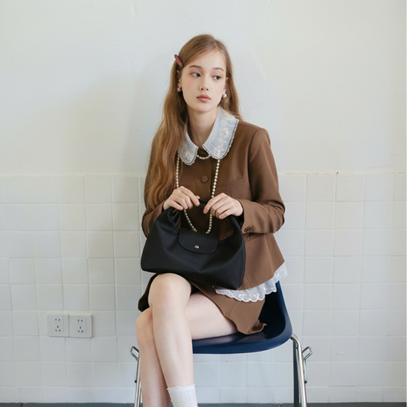 (New!!✨)Somethingapparels trend -Mira Bag- Size L รวมสี Crossbody สะพายข้าง กระเป๋าถือ กระเป๋าNylon กันน้ำ ราคา ถูกที่สุด ดีลบีเคเค แกลเลอรีภาพที่ 2