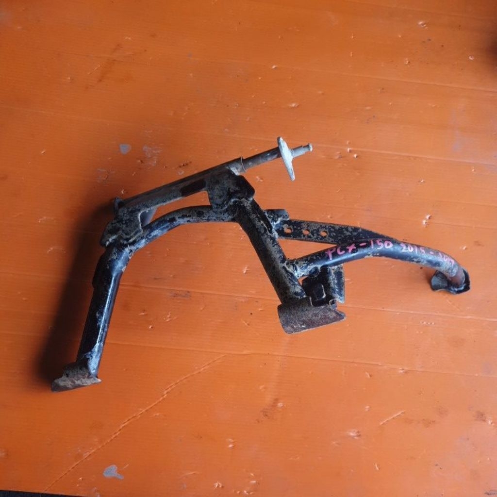 ขาตั้งคู่ PCX-150ปี2015.2017ขาตั้งคู่ PCX-150ปี2015.2017