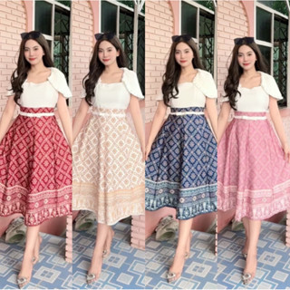 ชุดเดรสผ้าไทยประยุกต์พิมพ์ลายดอกพิกุลสวยละมุนใส่ออกงานพิธีกา…