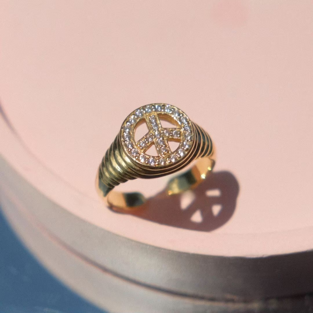 Moress Peace of Love Ring  แหวนรูป Peace (สันติภาพ)