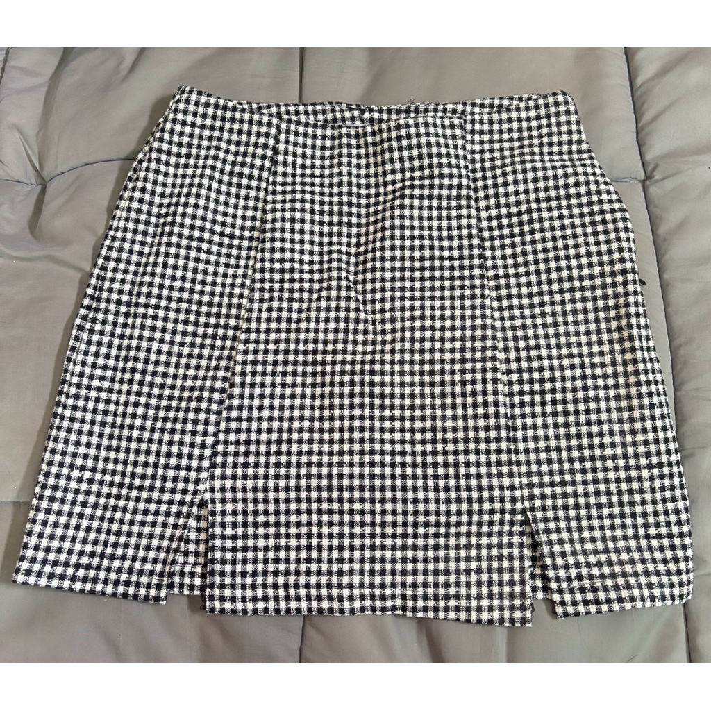 กระโปรง ZARA  มือสอง