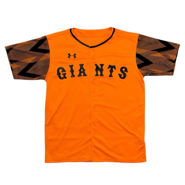 เสื้อกีฬา Under Armour